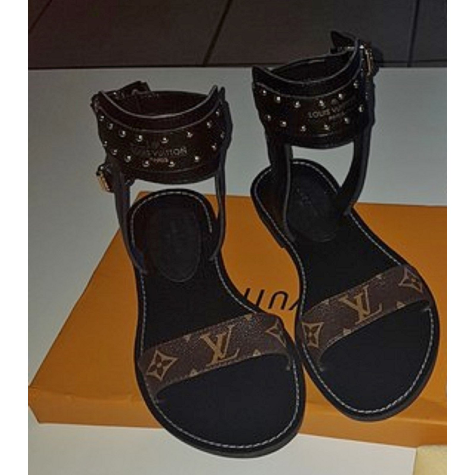louis vuitton sandals price in rands