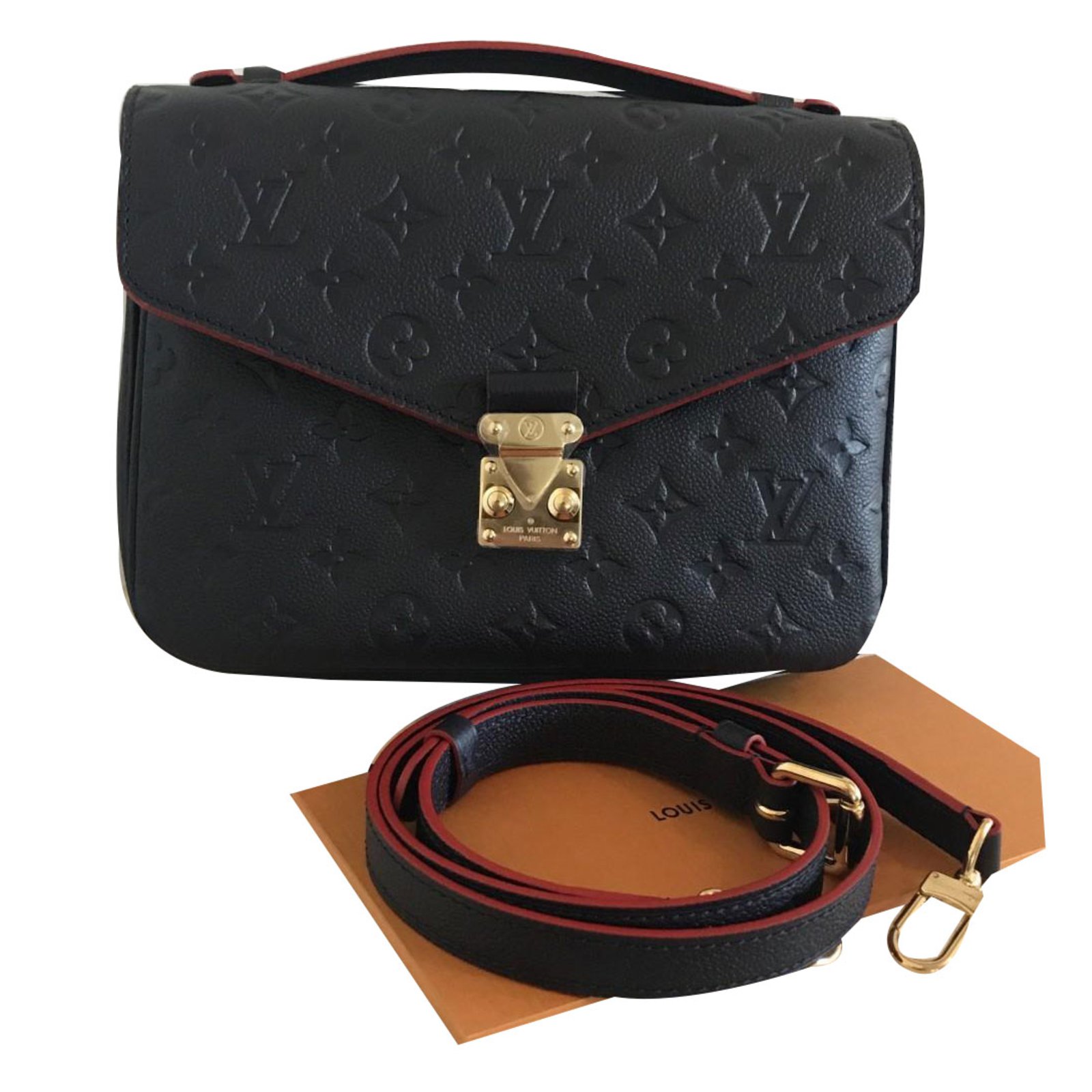 Louis Vuitton Pochette Metis Empreinte Marine Rouge Handbags Leather Blue ref.48504 - Joli Closet