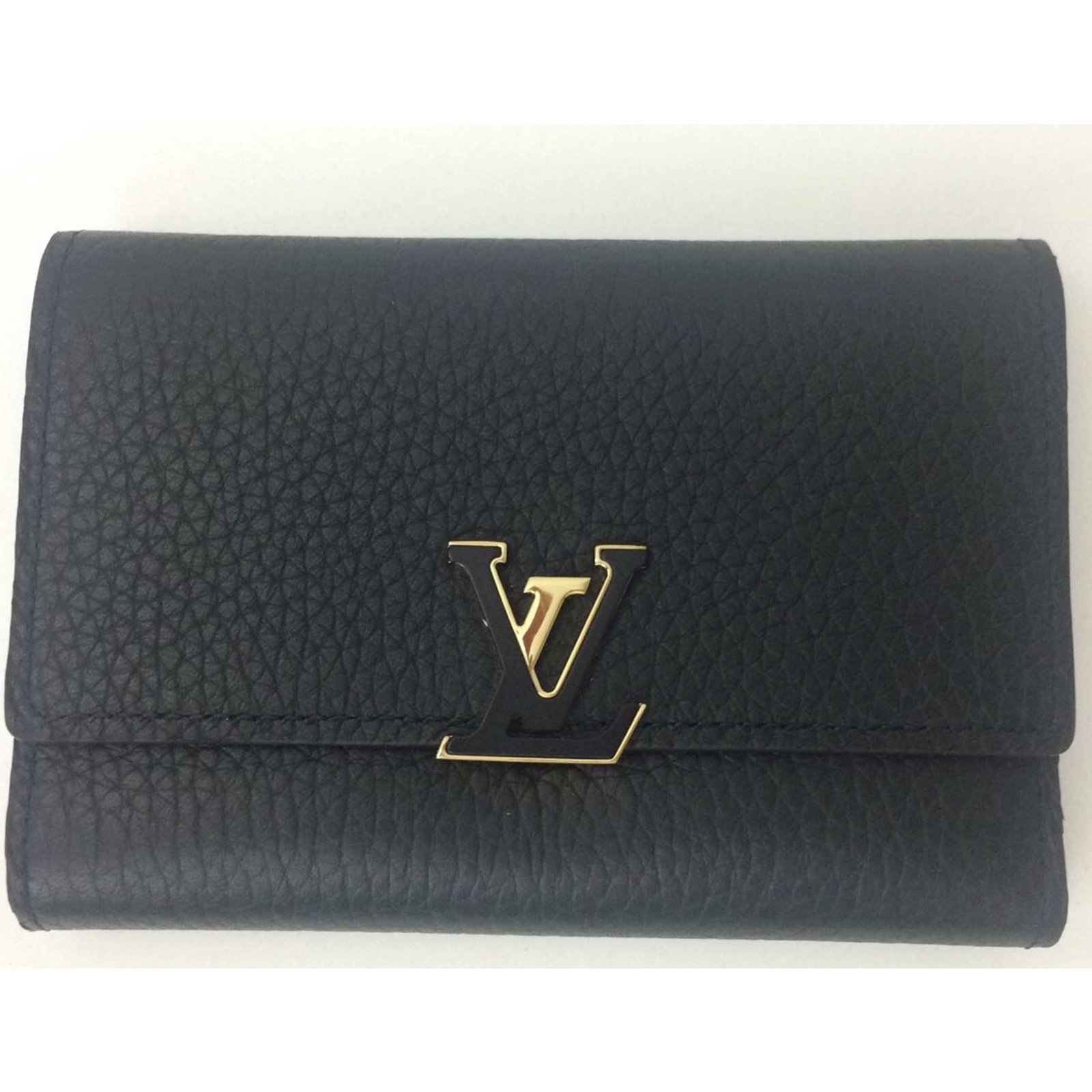 Louis Vuitton Capucines Compact Wallets Leather Black,Pink ref.53336 - Joli Closet
